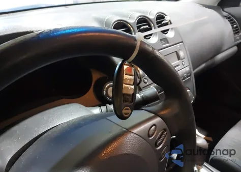 2010 Nissan Altima 2.5 S z USA, uszkodzony, nr VIN 1N4AL2AP7AN404281